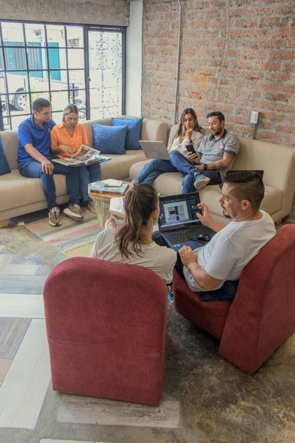Ventiuna Hotel Y Coliving بيريرا المظهر الخارجي الصورة