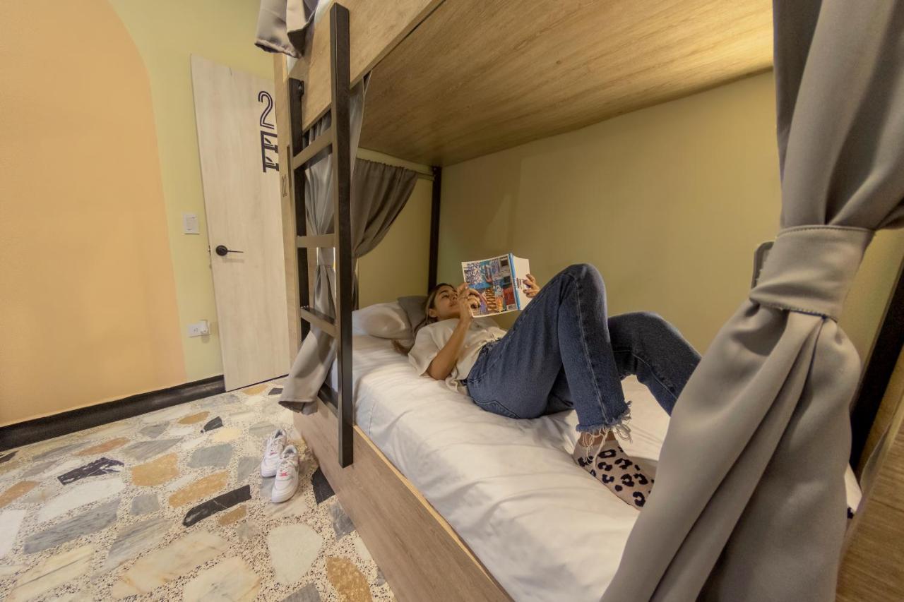 Ventiuna Hotel Y Coliving بيريرا المظهر الخارجي الصورة