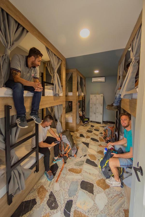 Ventiuna Hotel Y Coliving بيريرا المظهر الخارجي الصورة